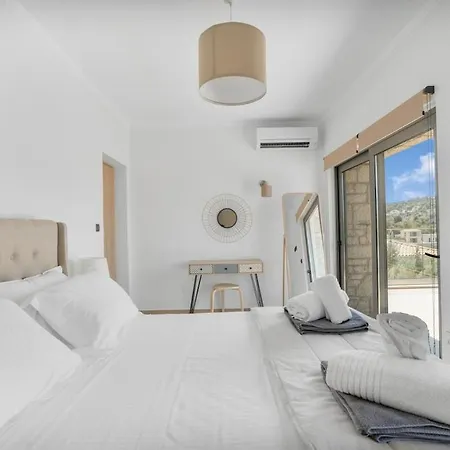 Вилла Chriselia - 3 Bedrooms With Sea Access